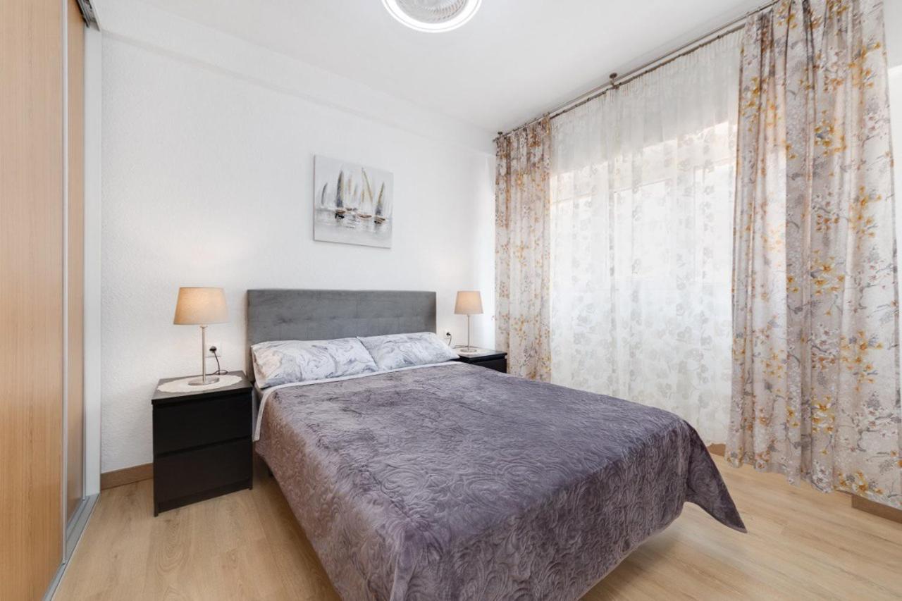 Comfortable Apartment With Wi-Fi Аликанте Экстерьер фото